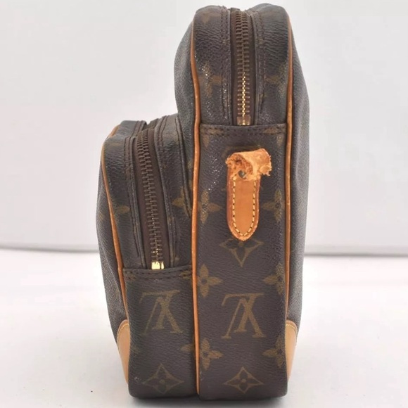 LV Monogram Amazone crossbody - Picture 6 of 9